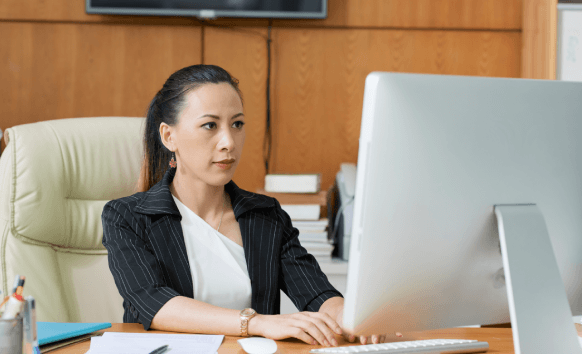 A translator works in CAT software with approved terminology, using Pharmaceutical Translation Services to keep compliance.