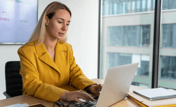 A typist working on converting a PDF to Word document for fast & accurate conversion using PDF to Word typing services US.