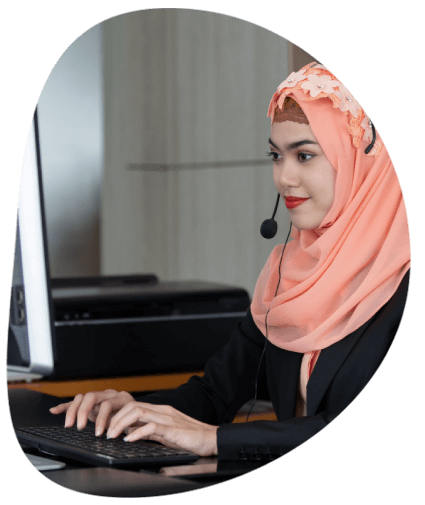 Customer benefiting from Arabic transcription, enhancing accessibility and clear communication across platforms. Customer benefiting from Arabic transcription, enhancing accessibility and clear communication across platforms.