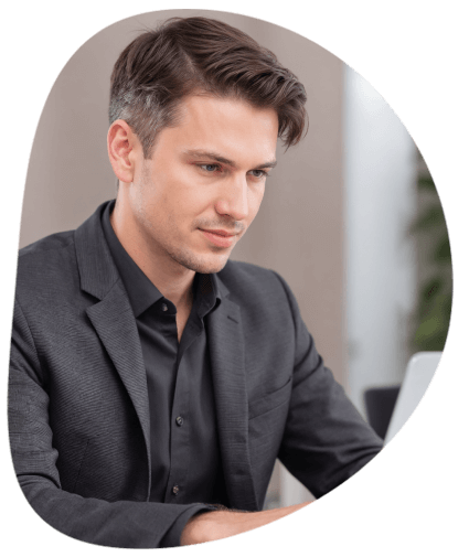 Translator providing translation services to assist with their relocation to Boca Raton, ensuring smooth transitions.