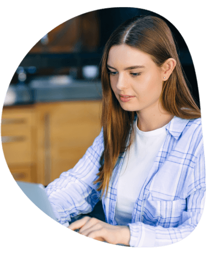 Client utilizing business translation needs with an expert in Boca Raton, focusing on financial and marketing translation.