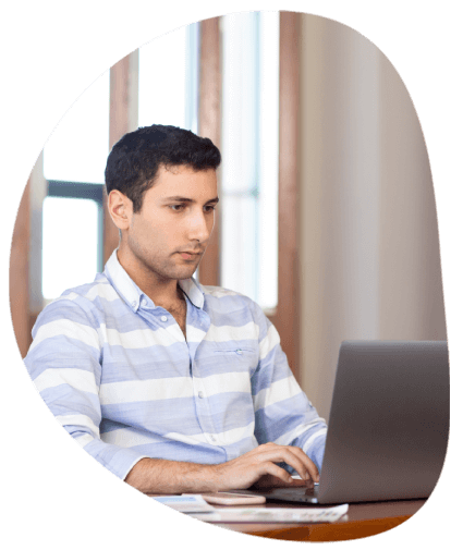 Customer using French language translation in Boca Raton, with a focus on dialects like Cajun French and Louisiana French.