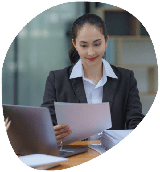 Certified translator providing Translation Services in Aurora Colorado for immigration and legal documents.