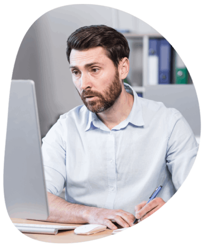 Customer benefiting from reliable certified translation services in Virginia Beach, ensuring acceptance by institutions.