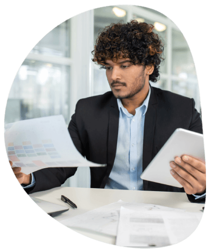 A professional translator working on legal and educational docs translation in Chula Vista, California for immigration needs.