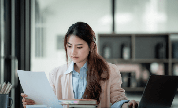 Typist working on Document Typing for various industries across the US with a high degree of accuracy and fast turnaround.