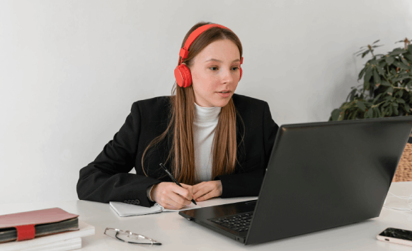 Professional transcriptionist providing Entertainment transcription services for TV shows, movies and media projects.