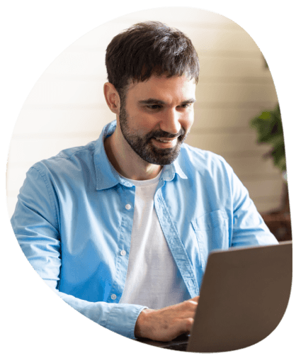 A client uses live chat to request Expert Translation Services in Columbia Missouri, getting accurate 24/7 updates and ETA.
