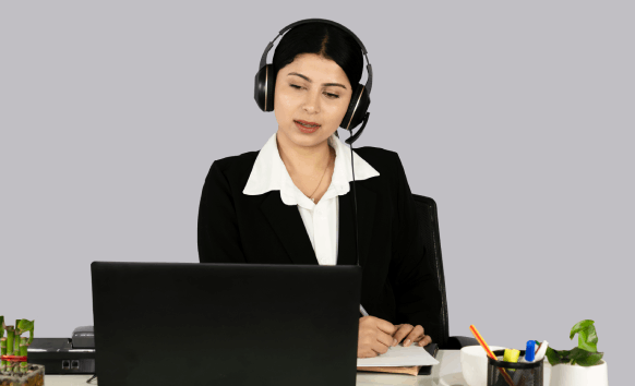 A transcriptionist provides top quality French transcription to businesses and individuals with accuracy and reliability.