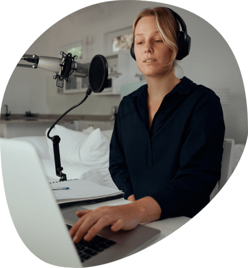 Audio engineer configures a multilingual workflow for Media Transcription Services, labeling French and Arabic files.