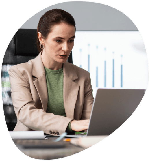 A translator offering local language translation in Boca Raton, specializing in languages like Spanish, Arabic and Mandarin.