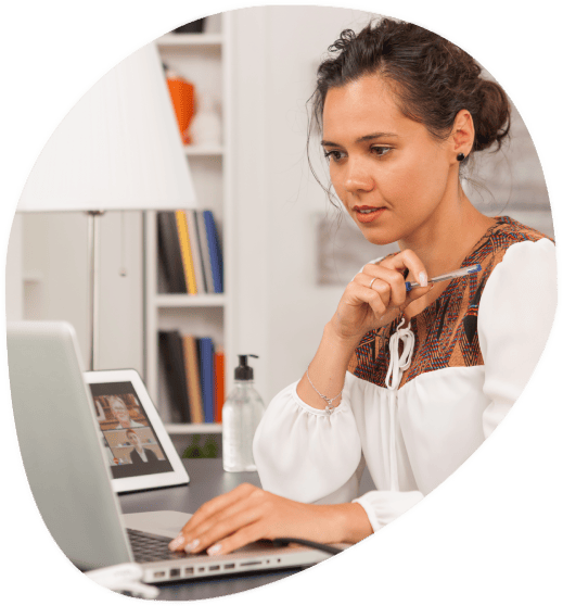 A customer receiving urgent translation services in San Antonio to meet time-sensitive needs effectively. A customer receiving urgent translation services in San Antonio to meet time-sensitive needs effectively.