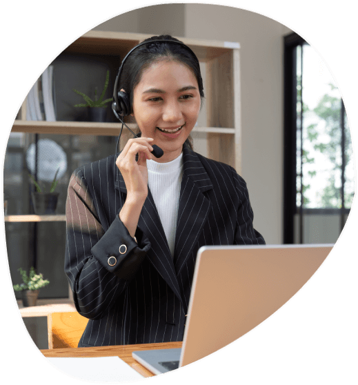 A transcriptionist providing secure technology to transcribe audio recordings in Pompano Beach, providing specific solutions.