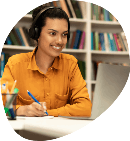 Student reviews lecture recordings and chooses Transcription Services in Saint Petersburg for multi-industry class notes.