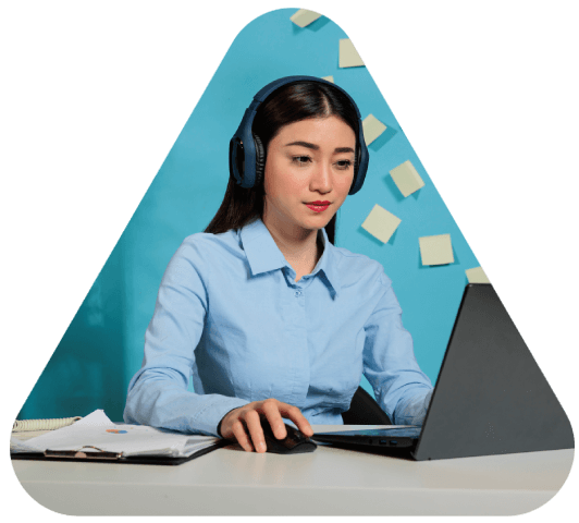 Customer using top notch transcription services in Scottsdale, Arizona, benefiting from accurate transcription solutions.