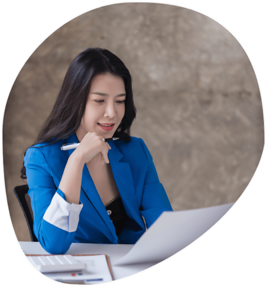 A translator providing high quality English to French translations for businesses needing accurate document conversion.