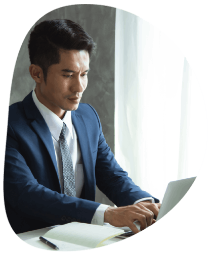 The expert working on Binukid translation services, offering diverse language solutions like technical translations.